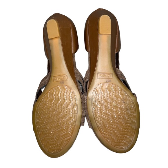 New Joan David Suede Crisscross Strap Wedge Heel Sandals 7.5 Light Brown - Picture 13 of 14